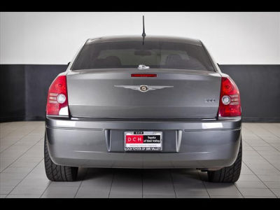 2008 Chrysler 300  LX