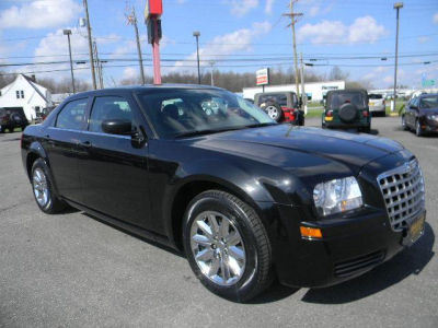 2008 Chrysler 300  LX