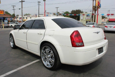 2006 Chrysler 300  Base