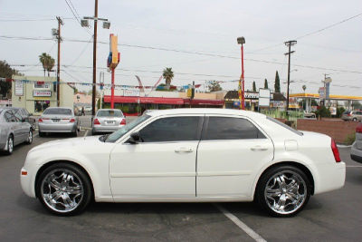 2006 Chrysler 300  Base