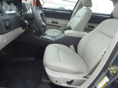 2006 Chrysler 300  Touring
