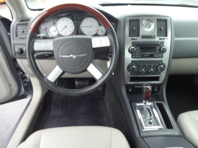 2006 Chrysler 300  Touring
