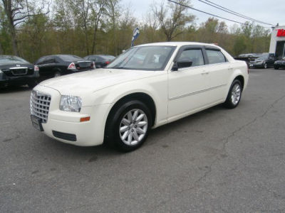 2008 Chrysler 300  LX