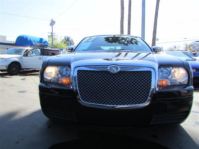 2007 Chrysler 300 Base