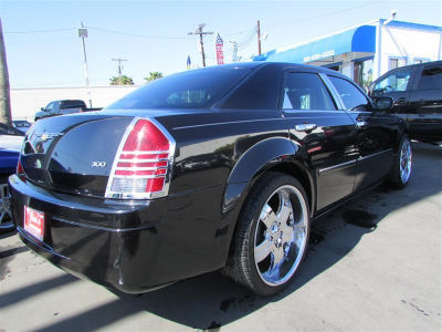 2007 Chrysler 300 Base