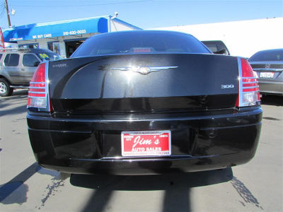 2007 Chrysler 300 Base