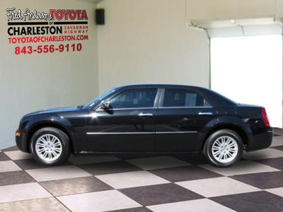 2010 Chrysler 300  Touring
