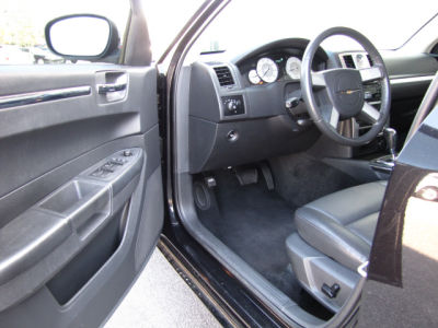 2010 Chrysler 300  Touring