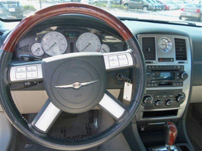 2006 Chrysler 300  Touring