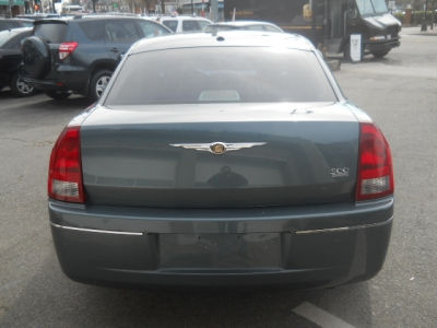 2006 Chrysler 300  Touring