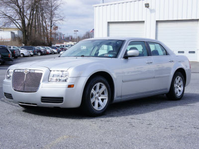 2006 Chrysler 300  Base