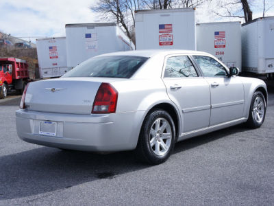 2006 Chrysler 300  Base