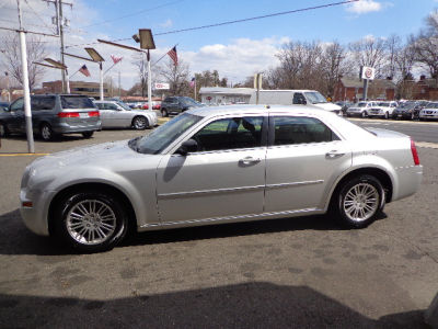 2009 Chrysler 300  LX