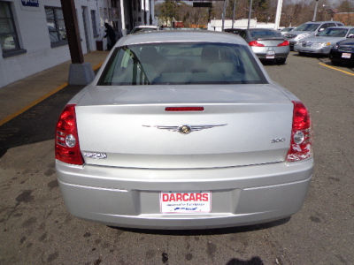 2009 Chrysler 300  LX