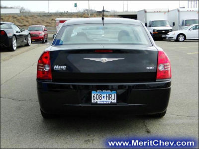 2008 Chrysler 300  LX
