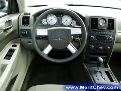 2008 Chrysler 300  LX