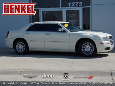 2010 Chrysler 300  Touring