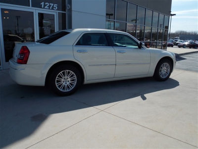 2010 Chrysler 300  Touring