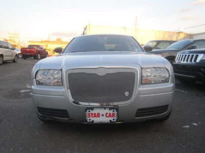 2009 Chrysler 300  LX
