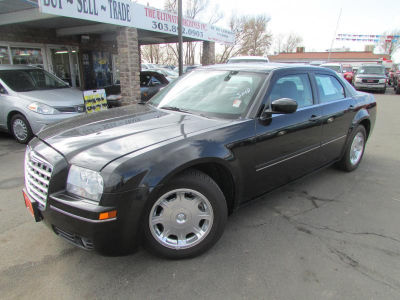 2005 Chrysler 300  Touring