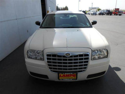2007 Chrysler 300  Base