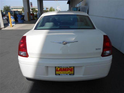 2007 Chrysler 300  Base