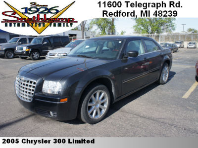 2005 Chrysler 300  Touring