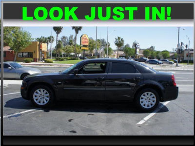 2008 Chrysler 300  LX