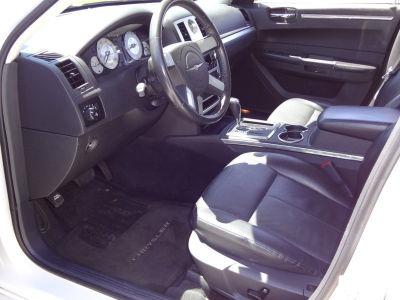 2010 Chrysler 300  Touring