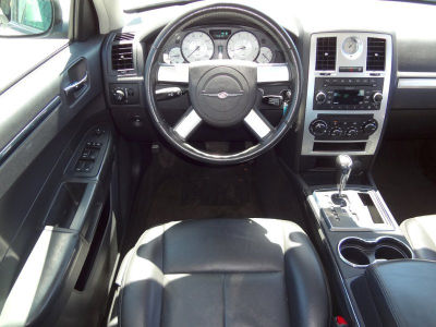 2010 Chrysler 300  Touring