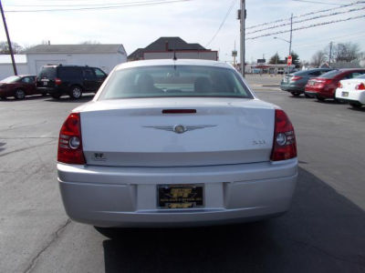 2008 Chrysler 300  LX
