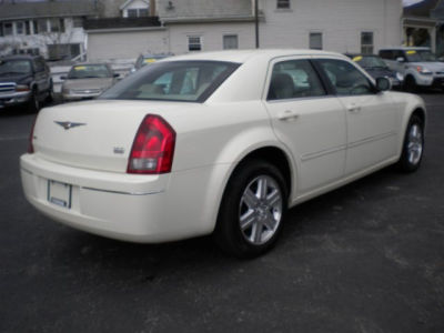 2006 Chrysler 300  Touring