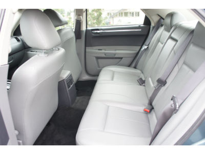 2005 Chrysler 300  Touring
