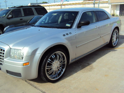 2007 Chrysler 300  Base
