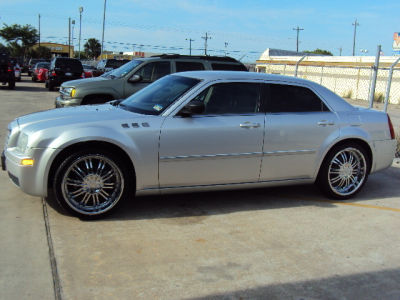 2007 Chrysler 300  Base