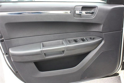 2008 Chrysler 300  Touring