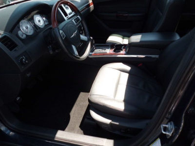 2008 Chrysler 300  Limited