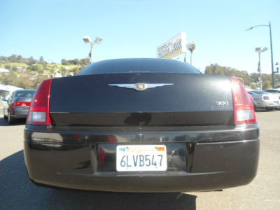 2007 Chrysler 300  Base