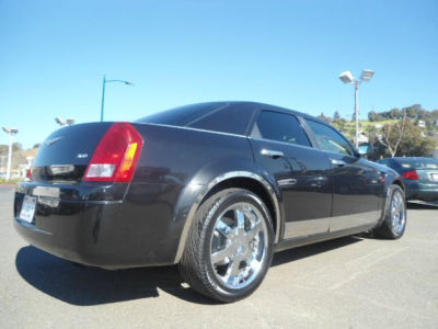 2007 Chrysler 300  Base