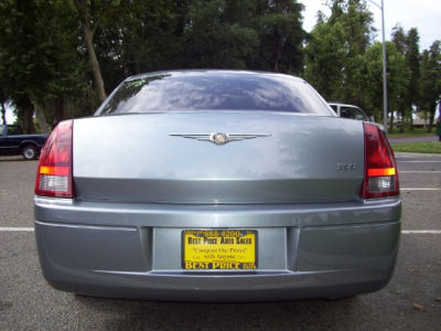 2006 Chrysler 300  Base