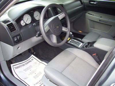 2006 Chrysler 300  Base