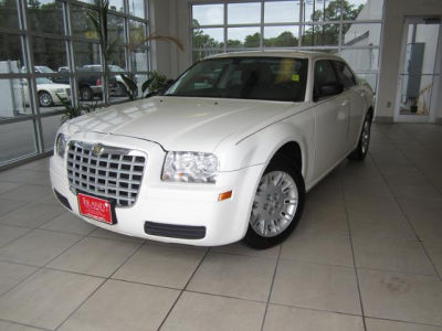 2008 Chrysler 300  LX