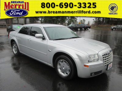 2005 Chrysler 300  Touring