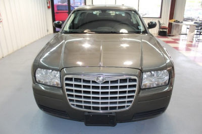 2008 Chrysler 300  LX