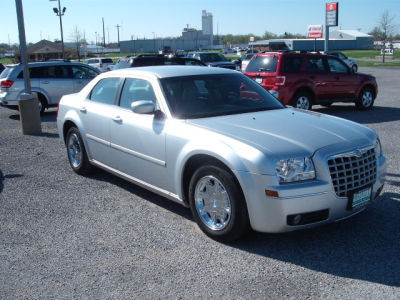 2005 Chrysler 300  Touring