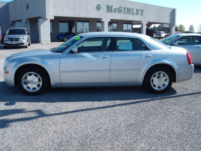 2005 Chrysler 300  Touring