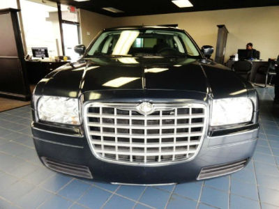 2008 Chrysler 300  LX