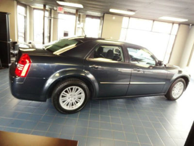 2008 Chrysler 300  LX