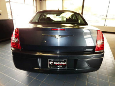 2008 Chrysler 300  LX