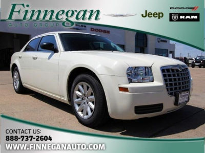 2008 Chrysler 300  LX